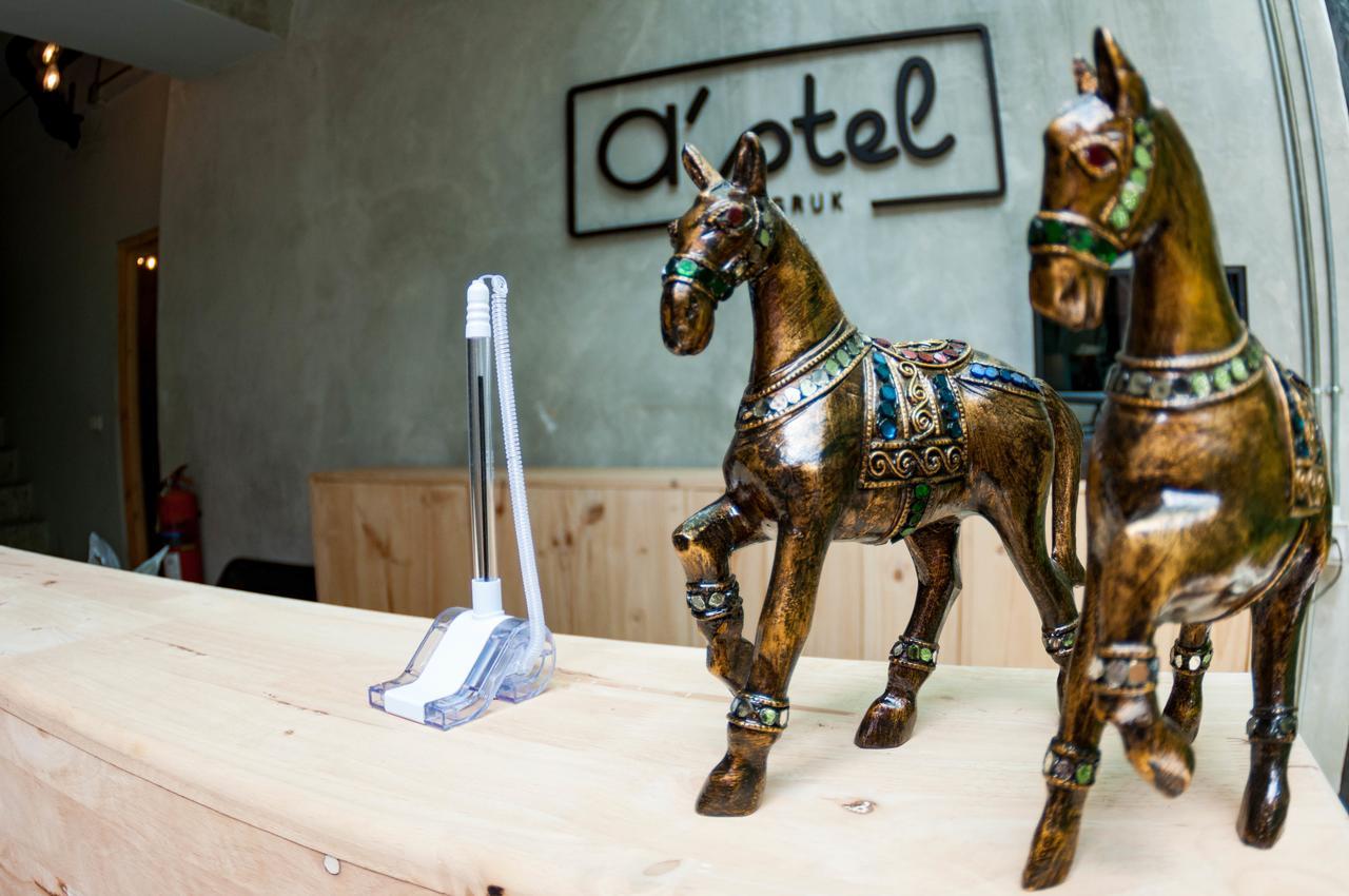A'Stel Bangrak (Adults Only) Hostel Bangkok Ngoại thất bức ảnh